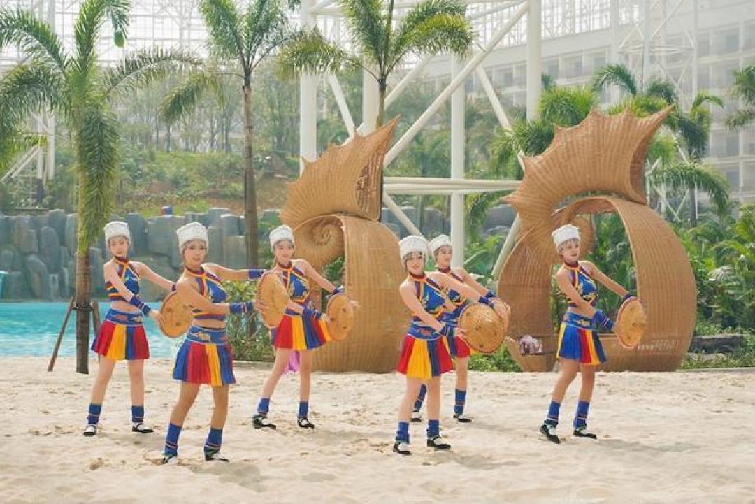 京津冀文旅新地标！太行山麓"小三亚"10月1日启幕 打造北方最大室内热带雨林