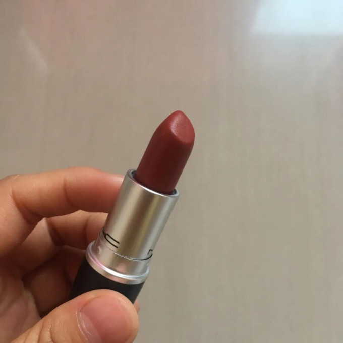 唇部彩妆