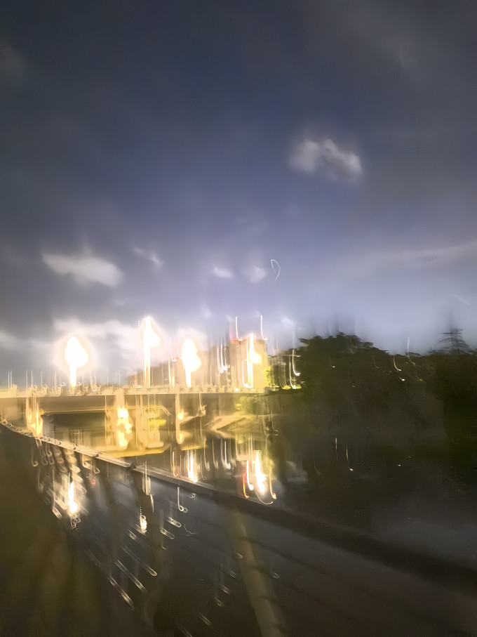 必迈跑鞋