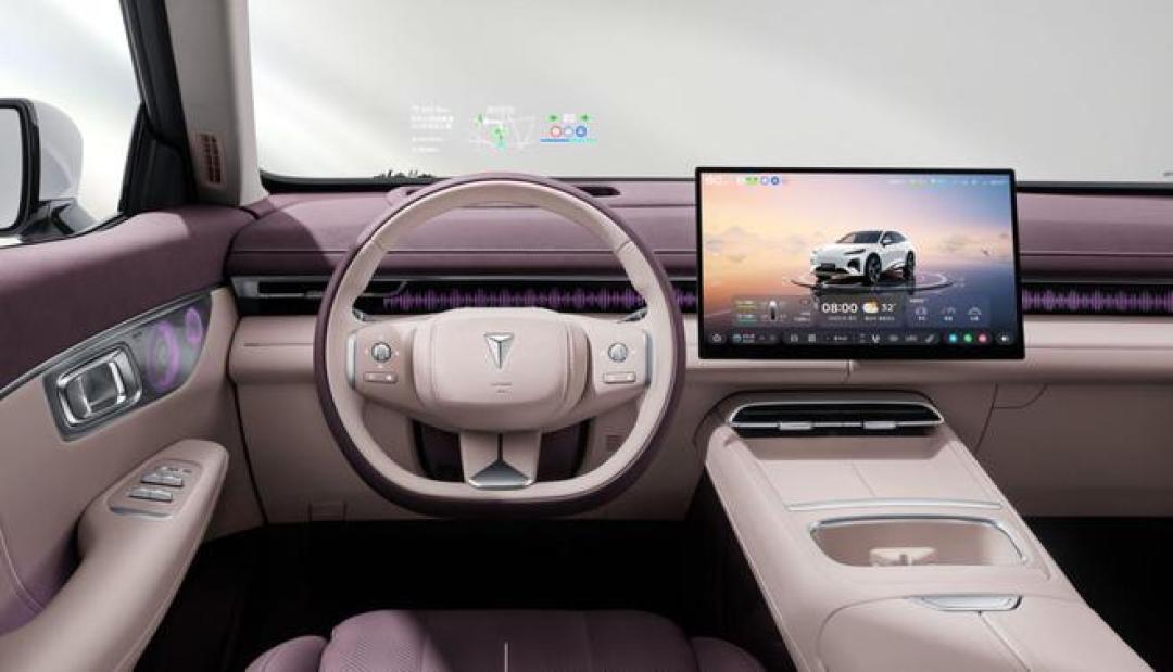 15万级标配华为乾崑豪华SUV，全新深蓝S07上市，15.69万元起