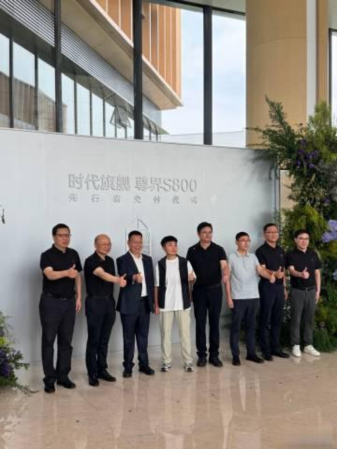 华为技术+精准定位破局,尊界S800首月交付千辆撼动百万豪车市场