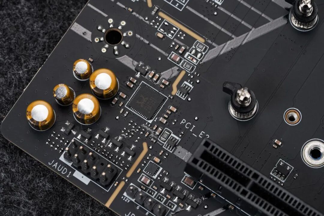 微星B850MPOWER主板评测：高性价比内存超频神器