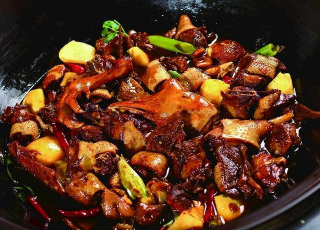 东北味觉江湖:锅包肉领衔黑土地征服南北的美食密码