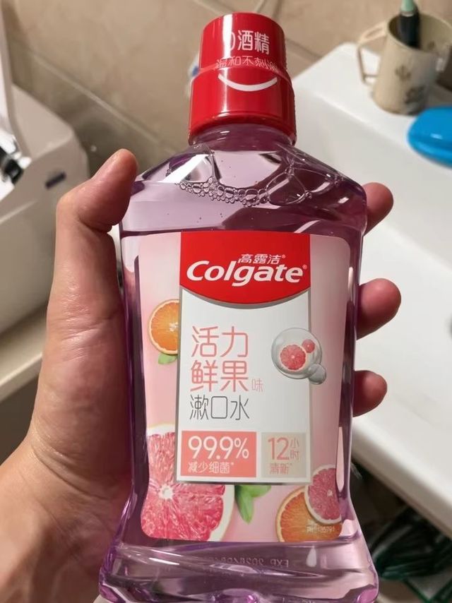 口腔清新持久，高露洁漱口水很好用！