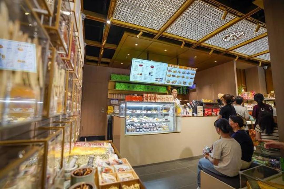 同仁堂破圈潮饮:古方新解让百年药香飘入Z世代养生局