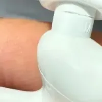 AirPods Pro3陷“耳塞断裂门”，官方：更换不当不属于保修范围！