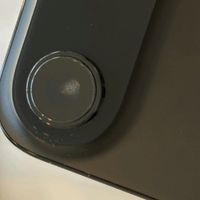 iPhone Air发售首日现镜头雾气问题引发质量担忧