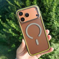 Aohi 奥海流体手机壳,给 iPhone 17 pro max 5 米级硬核防护!