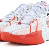 疾速白焰：耐克Zoom Fly 3白红配色深度体验报告