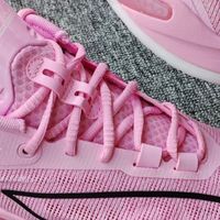 纳米色浆与光谱技术革新运动鞋色彩