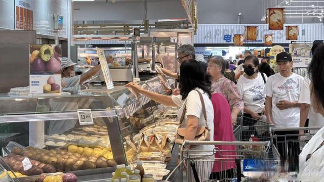 台风天超市红黑榜:广东人必囤清单与避雷指南全解析