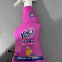 被问爆的衣物救星！Vanish 活氧衣领净让校服白衬衫重获新生✨