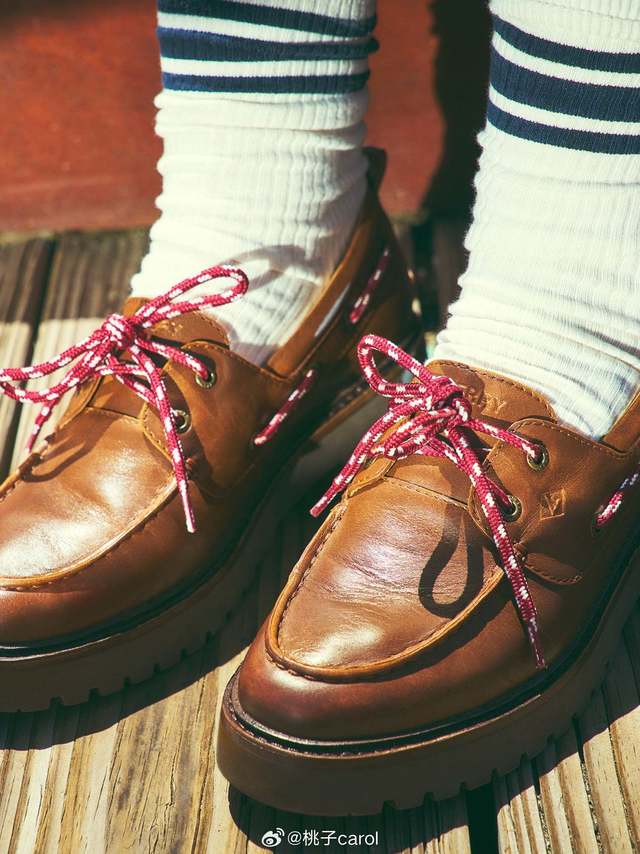 Find My Style｜在Sperry找到毫不费力的时髦感 作为一位对鞋子毫无抵抗力的蜈蚣精，Sperry官网就是我的快乐老家！从复古船鞋到街头风运动鞋，再到日常百搭板鞋，款式多到挑花眼，一键下单