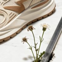 完美，是精致的束缚；真实，才需要勇气