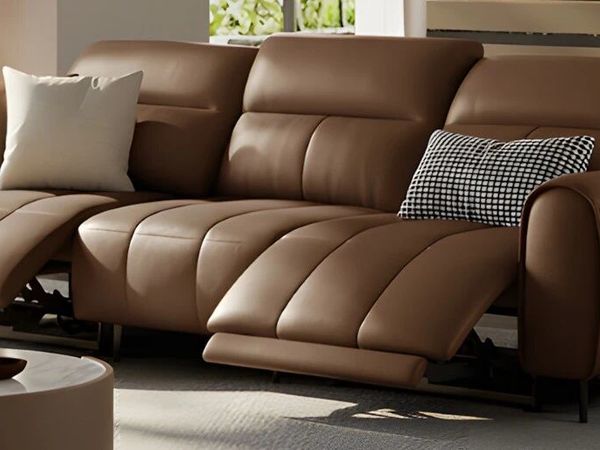 顾家家居意式 0 靠墙电动沙发！三人位双电动2.78m棕色款，客厅改造直接赢麻了