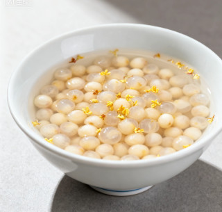 秋天很搭的美食！来碗桂花鸡头米，养生的低调高手！