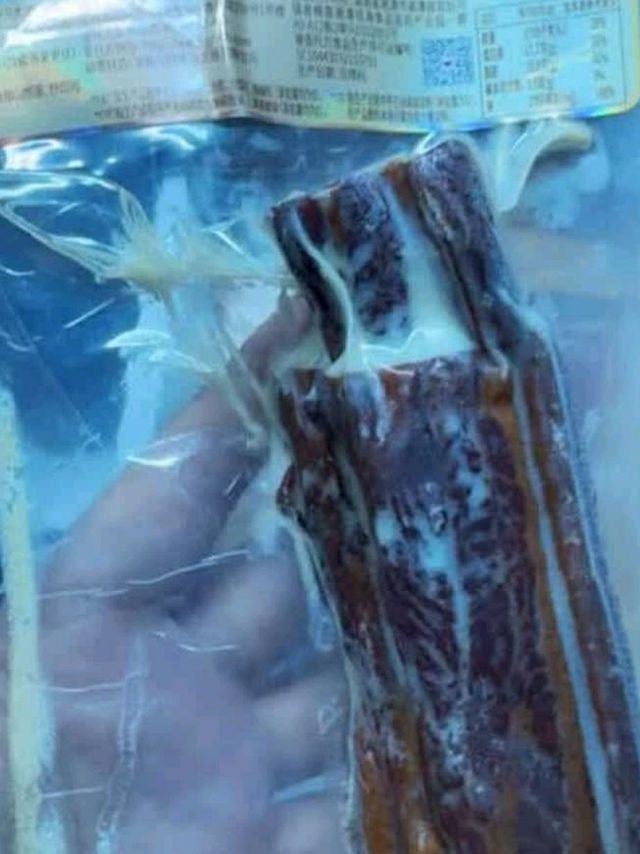 皇上皇柴火五花腊肉：古法腊味的地道风味