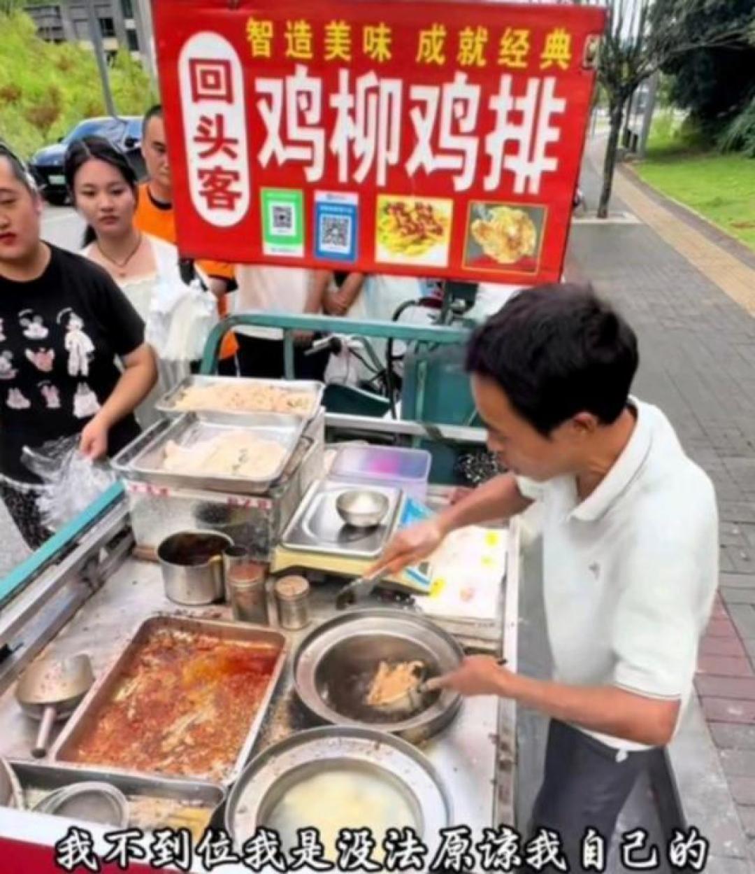 景德镇鸡排哥出圈:油锅里的管理学如何硬核迎战国庆流量洪流