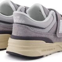New Balance PZ997RHA：复古设计与舒适结合