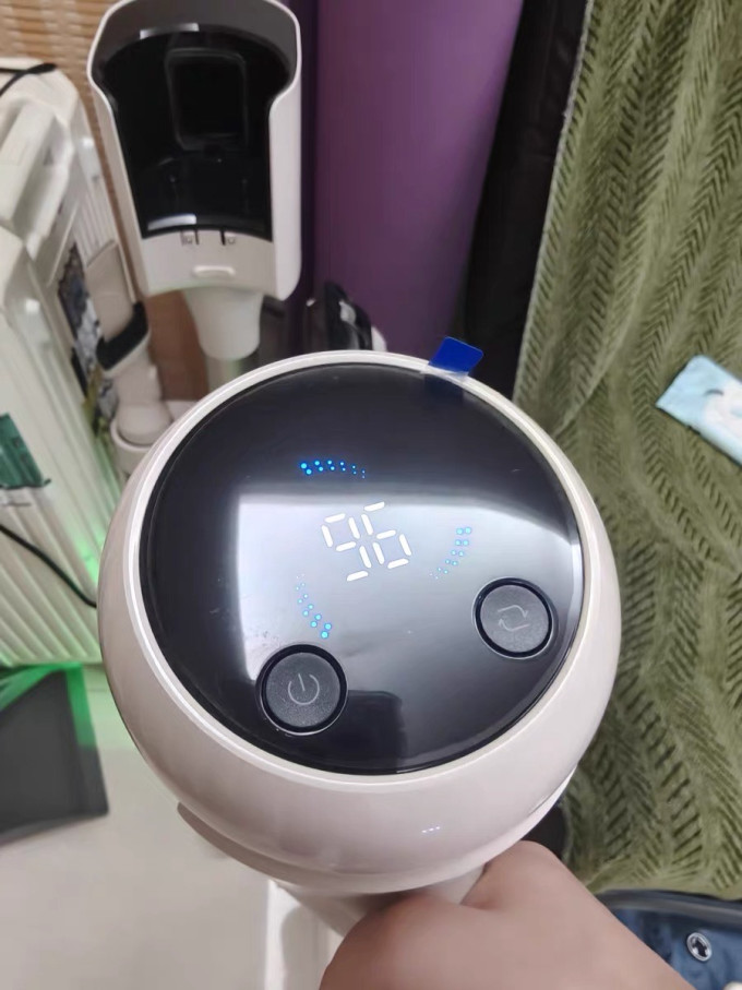 吸尘器