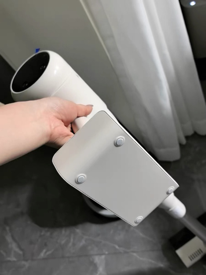 吸尘器