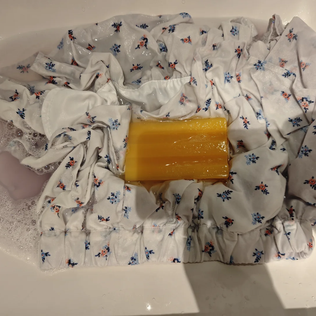 洗染色的衣服有救啦