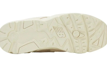 New Balance ML850CG：复古与实用的平衡