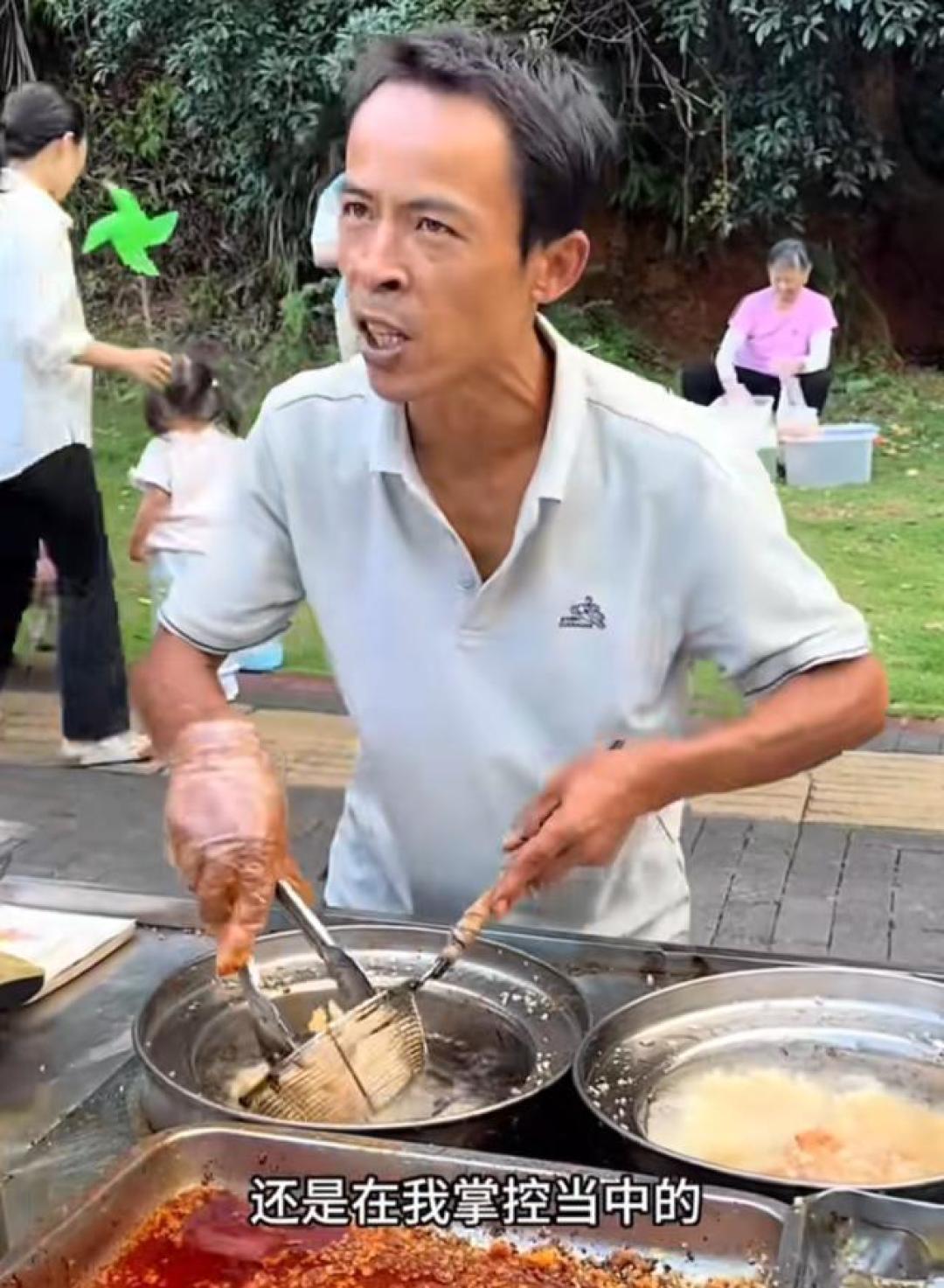 鸡排主理人引爆市井商战：6元哲学如何叫板流量经济