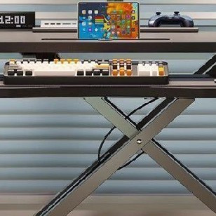 别买新的！我在闲鱼花2折，淘到99新电动升降桌