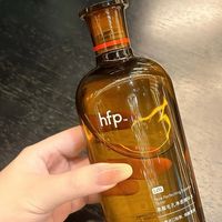 秋天也皮肤出油厉害？hfp果酸精粹水能用吗？