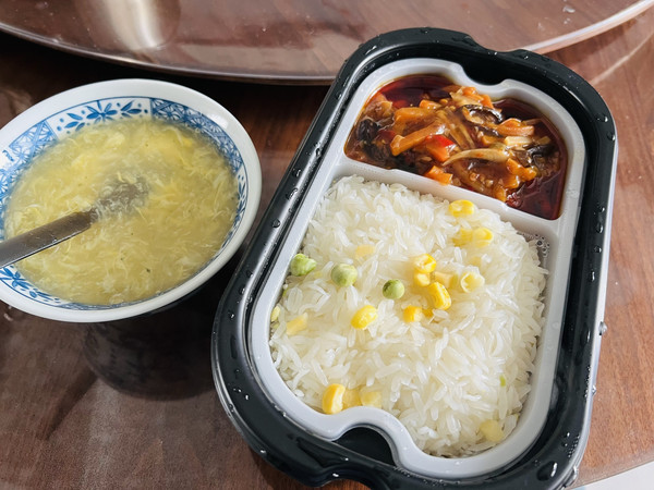 同样是吃预制菜，这不比吃西贝强？