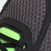 adidas ADIZERO ARUKU EL C：复古与现代结合