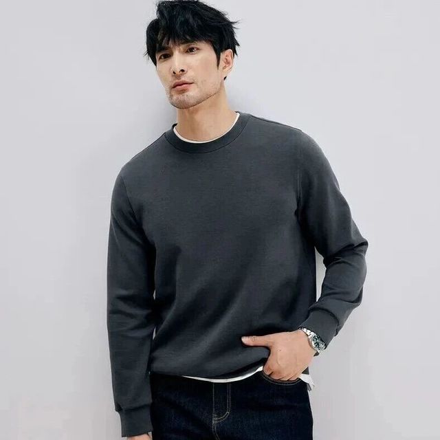 卫衣这样穿，摆脱路人感！时髦减龄，更有质感