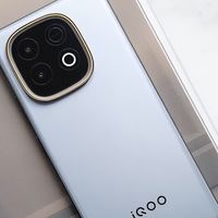 1649元卷哭同行！iQOO Z10 Turbo：天玑8400满血版+7620mAh电池