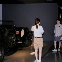 雷军的神操作：129元车模安抚等待车主，Pro Max缺货劝买Pro版！