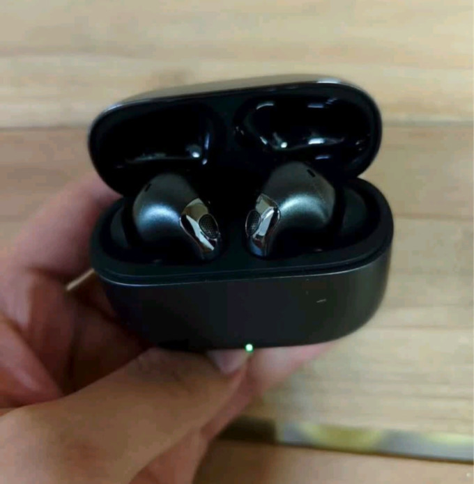 漫步者蓝牙耳机