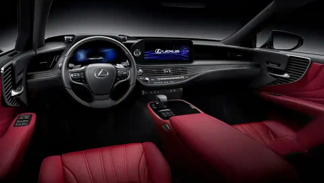 1200x0_1_autohomecar__ChtpWGjYngiABFSzAADesi1JmqY514_副本.jpg