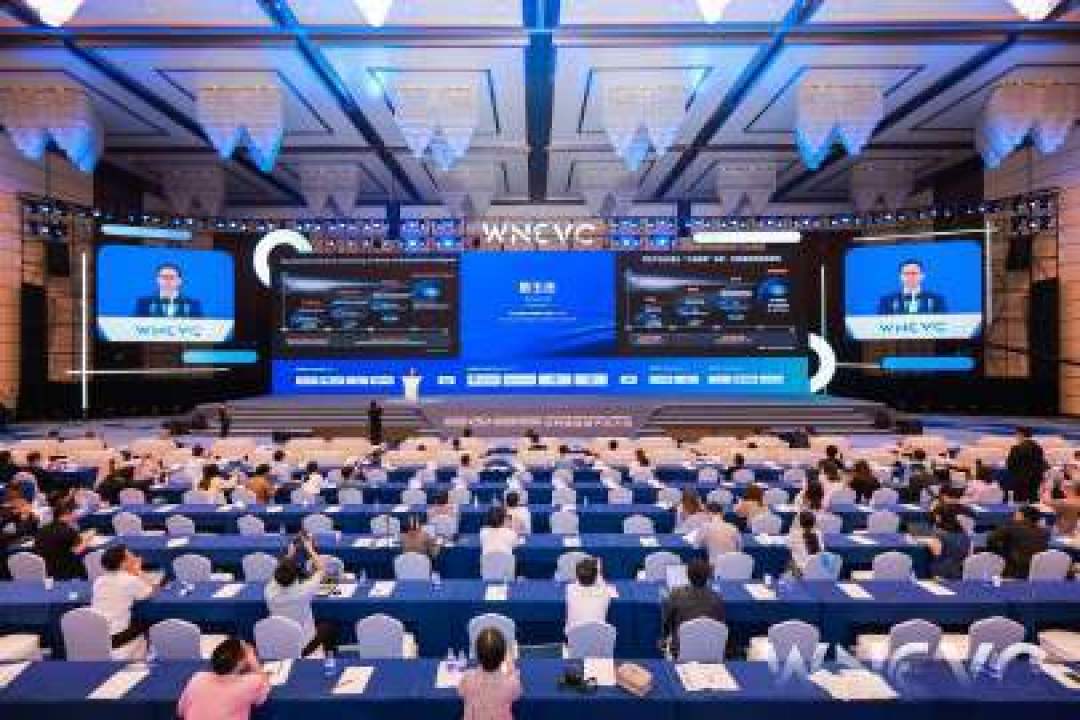 华为靳玉志:L3级自动驾驶2027年迎拐点,干城系统打通技术-成本双关