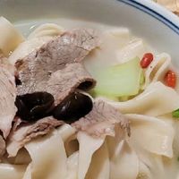 每次去郑州，我只为这碗魂牵梦绕的羊肉烩面