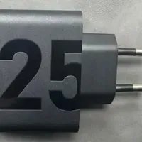 大量“洋垃圾”充电头流入闲鱼，125W欧规插头，来自手机大厂