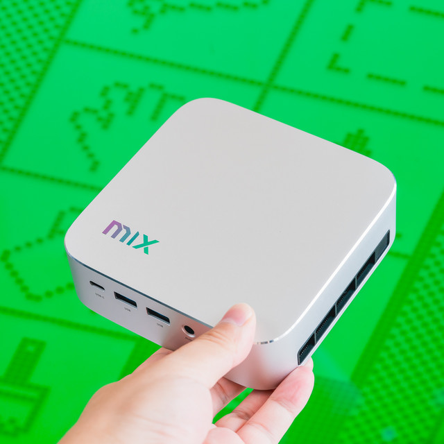 性能小钢炮再升级！家用办公之选——雷神MIX迷你主机评测