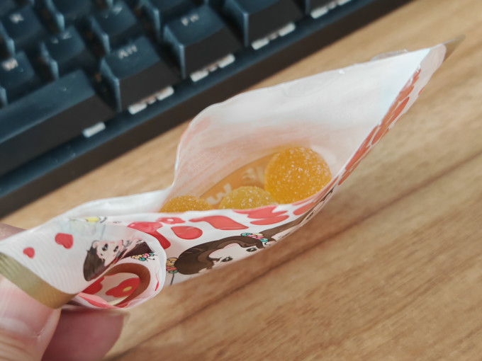 喔喔糖果巧克力