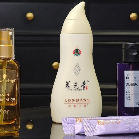 熬夜党必备的几款护发产品推荐，要的就是头发甩甩，还是香喷喷