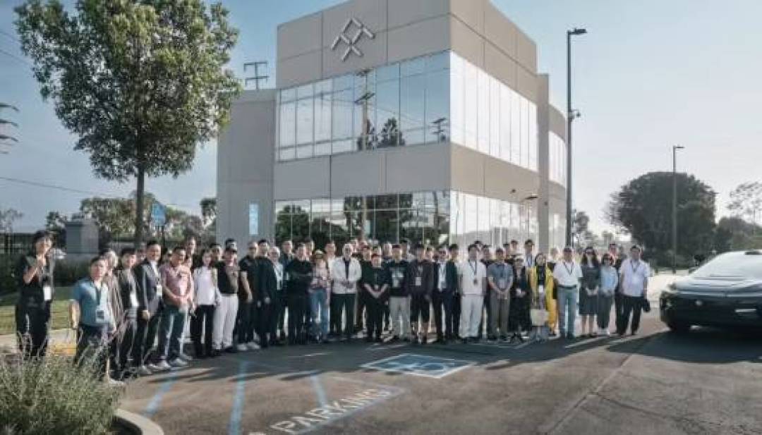 法拉第未来总部附属楼火灾致建筑损毁