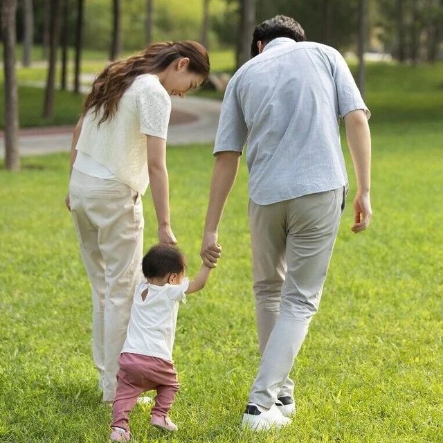 破局育儿焦虑：从“护不好”的担忧到“底子好”的从容