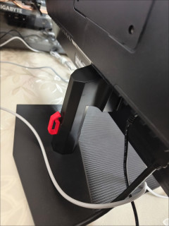 我的理想桌面，离不开泰坦军团P25W2G这颗“核心”