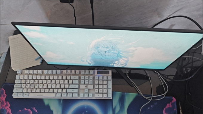 攀升显示器