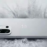 小屏旗舰要变天，2025小钢炮大战打响，几种旗舰来袭，3399元起