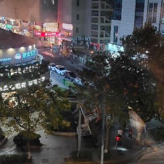 民国时期创业，换了新址的青岛饭店，餐厅口味是否如旧？