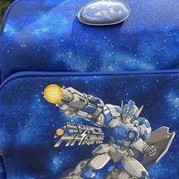 孩子脊柱测弯风险高，护脊书包该怎么选？GMT for Kids——小方包